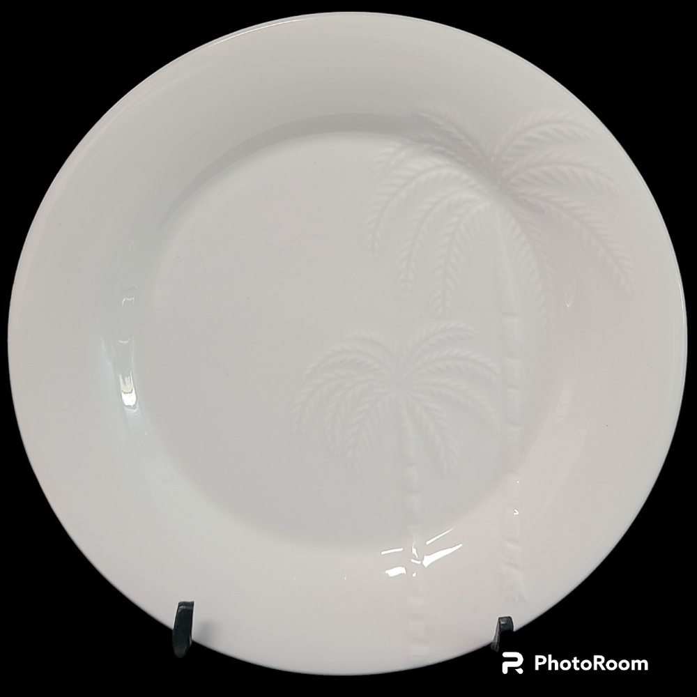 Casual Settings by Oneida Palms White Dinner Plates Set of 4